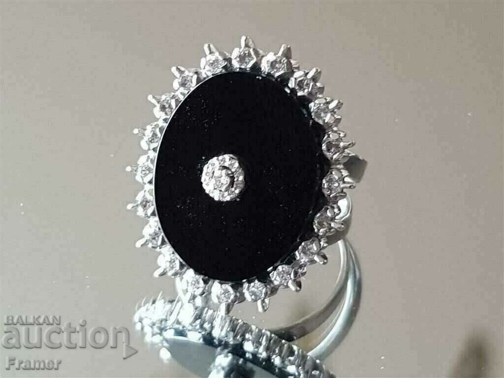 Delivery of GOLD 18K DIAMONDS DIAMONDS ONYX RING WHITE GOLD Delivery of GOLD 18K DIAMONDS DIAMONDS ONYX RING WHITE GOLD