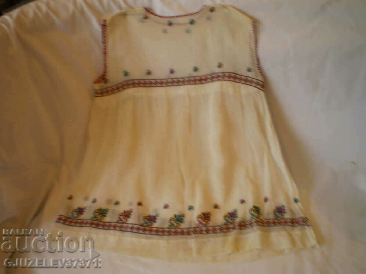 Retro Children's Embroidered Silk Hem Dress with price 66.00 BGN | € 33.75
