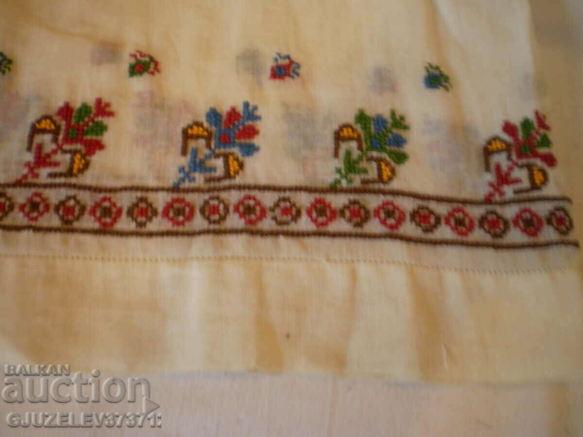 Auction  Retro Children's Embroidered Silk Hem Dress