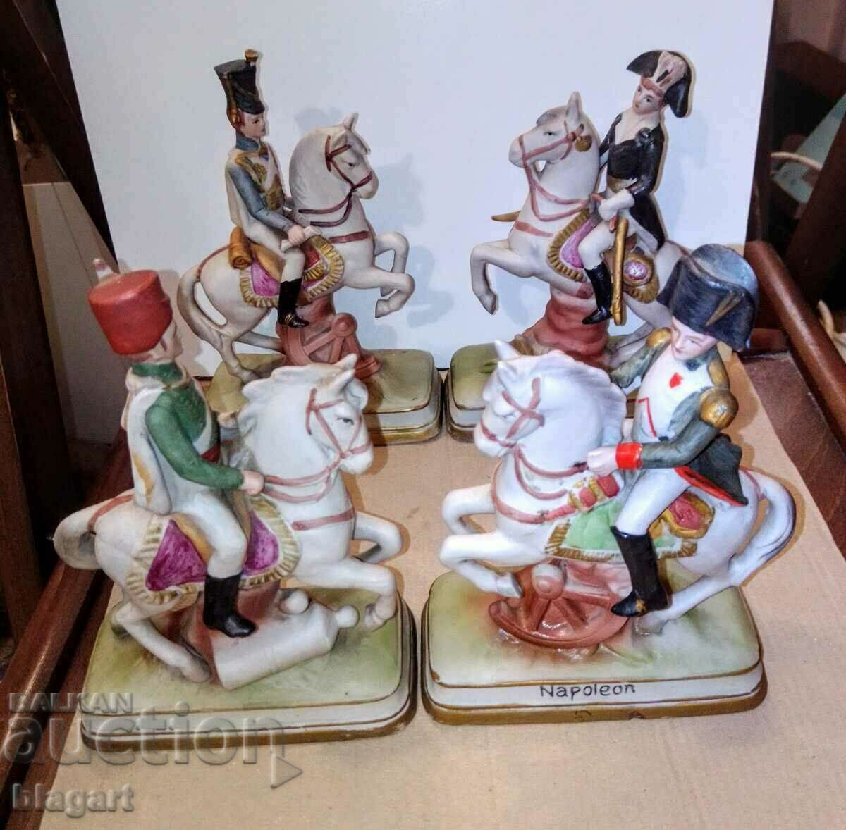 Lot of 4 horsemen: Napoleon and generals-porcelain