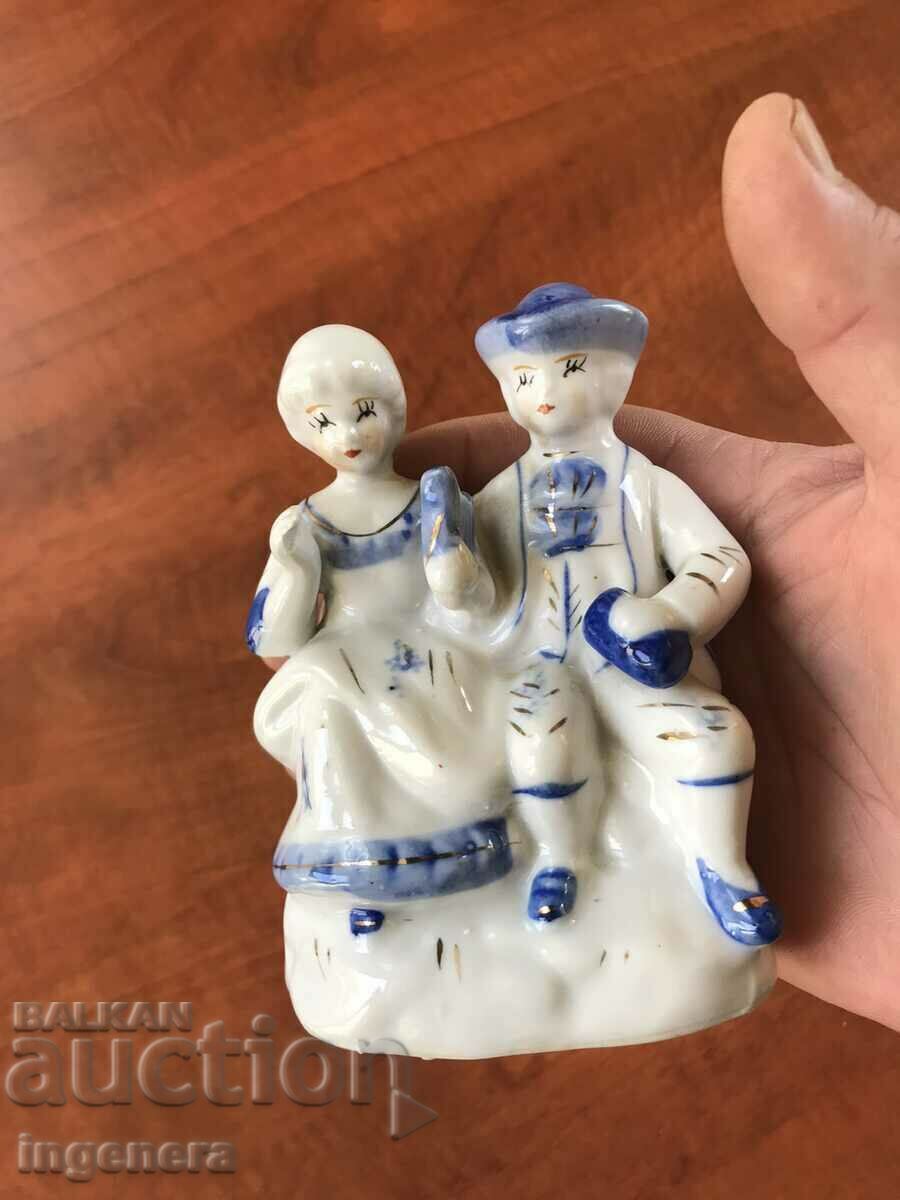 Auction PORCELAIN FIGURE STATUTE GOLD Auction PORCELAIN FIGURE STATUTE GOLD