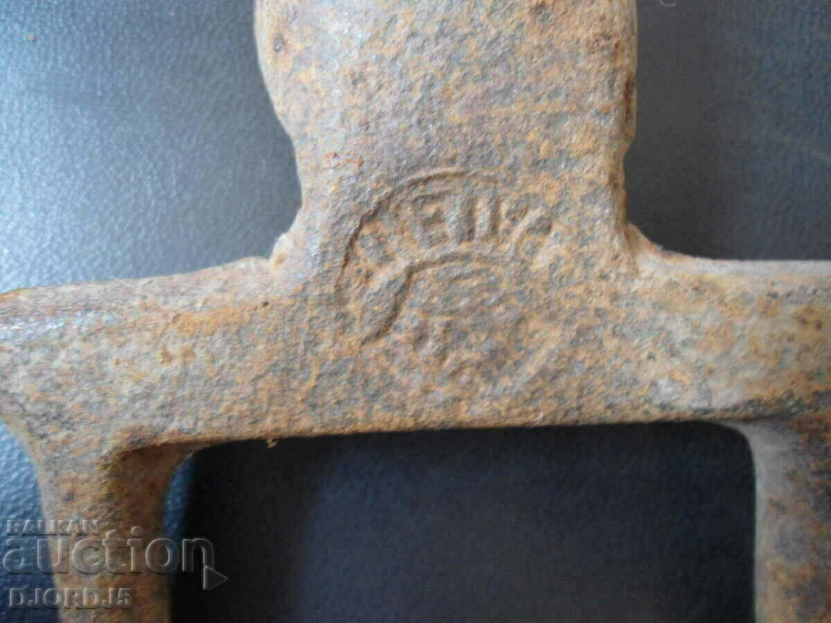 Old agricultural implements, PATENT marking with price 10.00 BGN | € 5.11 Old agricultural implements, PATENT marking with price 10.00 BGN | € 5.11