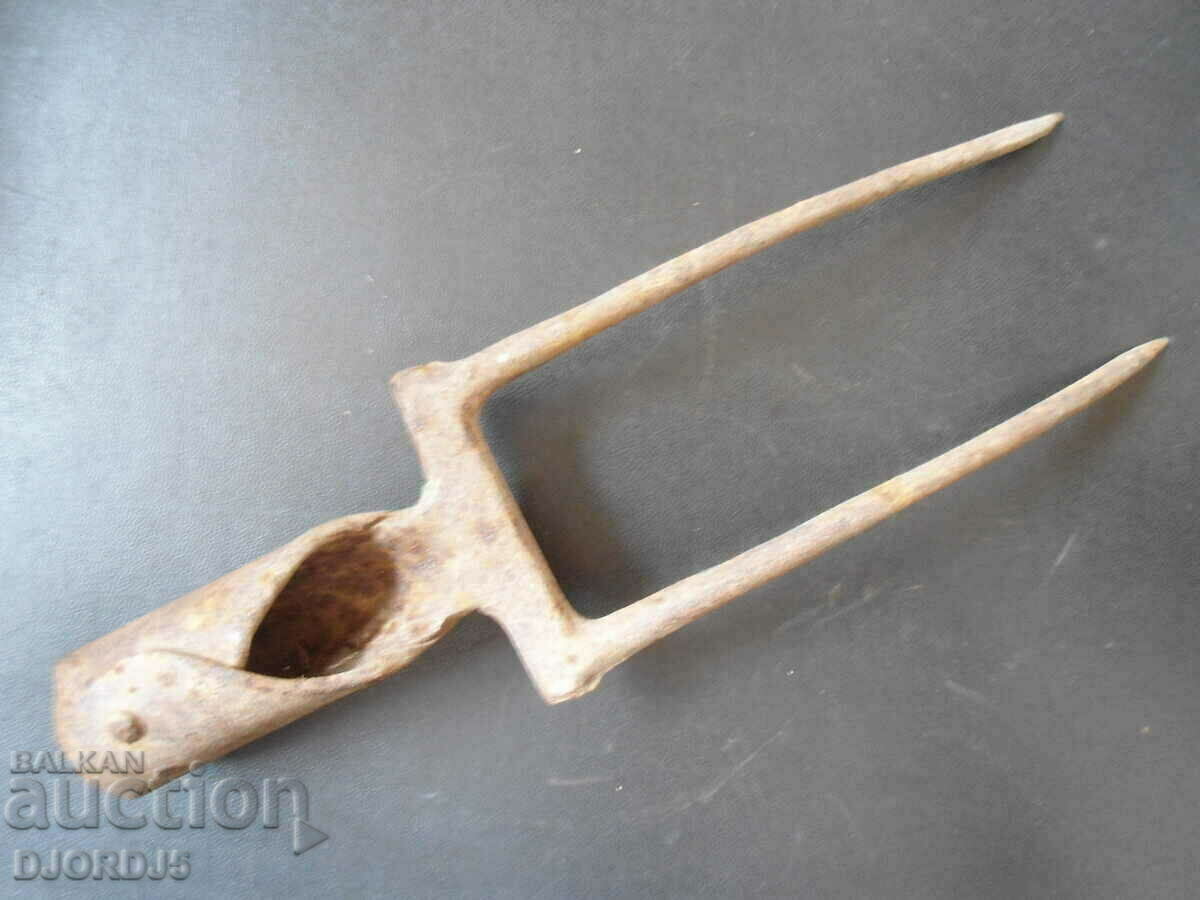 Delivery of Old agricultural implements, PATENT marking Delivery of Old agricultural implements, PATENT marking