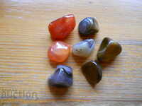 mix of semi-precious stones - 7 pcs