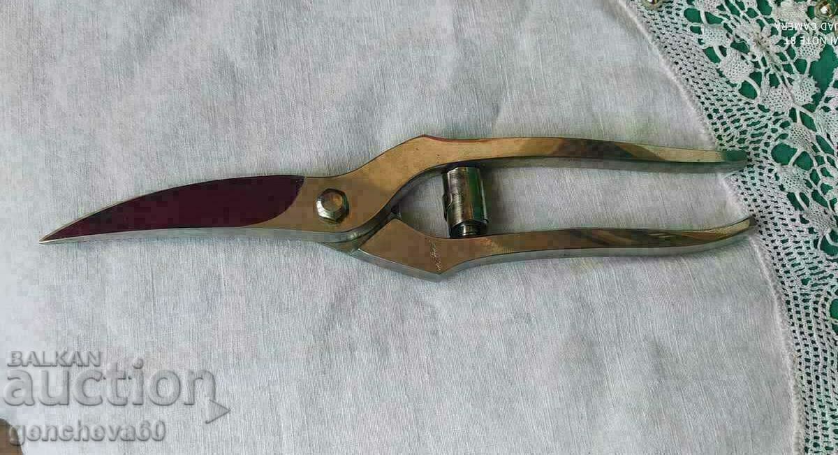 Delivery of Stainless steel kitchen scissors Delivery of Stainless steel kitchen scissors