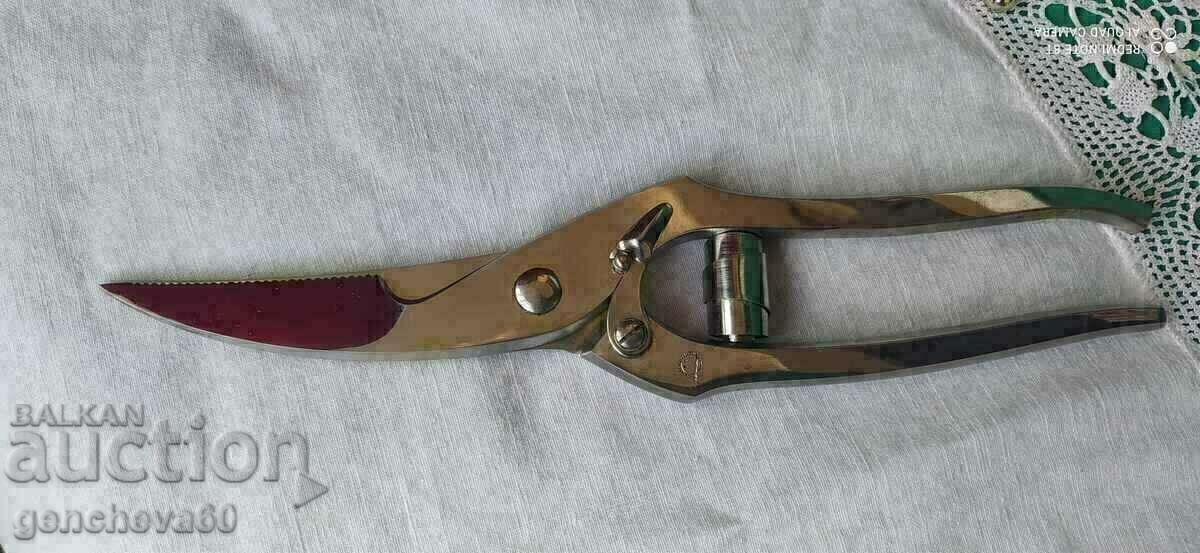 Stainless steel kitchen scissors - 6 Stainless steel kitchen scissors - 6