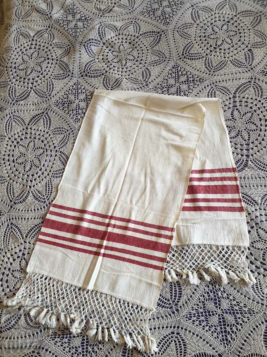 Автентичен месал с цена 50.00 лв. | € 25.56 Автентичен месал с цена 50.00 лв. | € 25.56