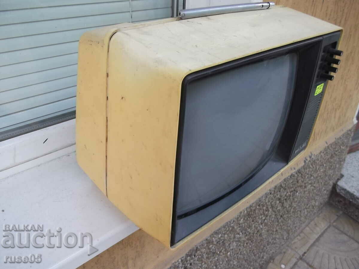 TV "YUNOST - 402 V" Soviet - 2 with price 20.00 BGN | € 10.23 TV "YUNOST - 402 V" Soviet - 2 with price 20.00 BGN | € 10.23