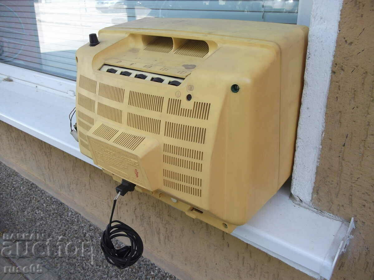 TV "Youth - 402 V" Soviet - 3 - 7 TV "Youth - 402 V" Soviet - 3 - 7