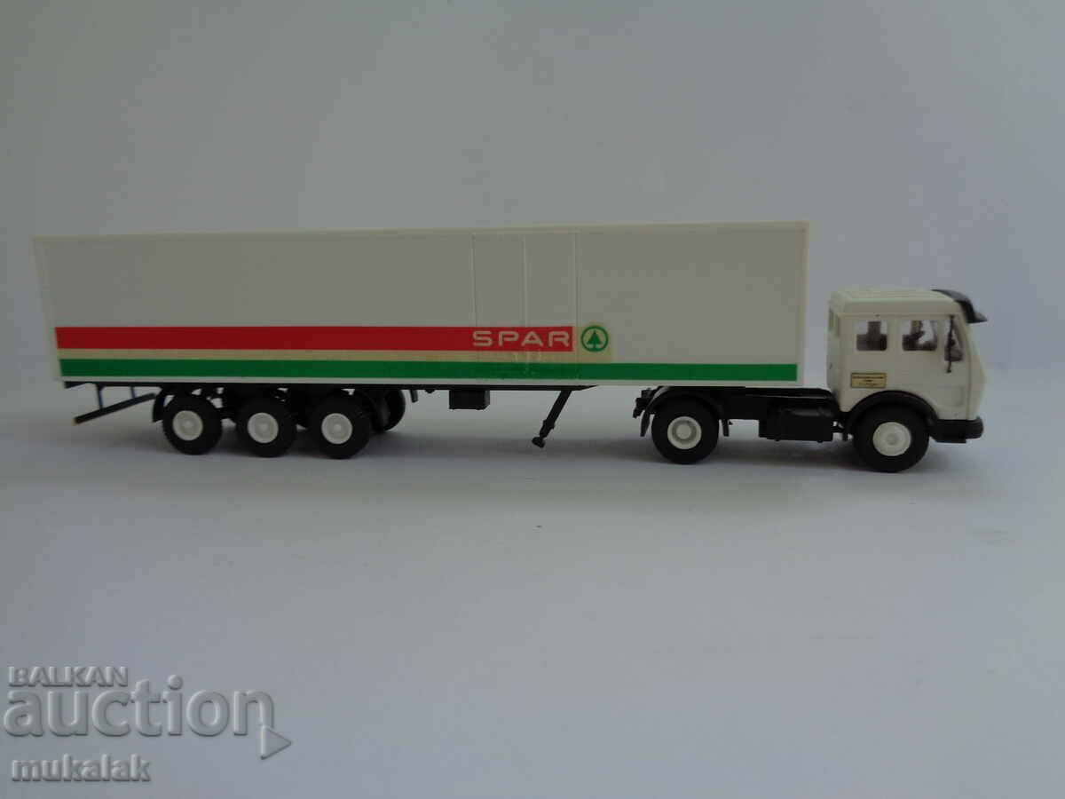 Delivery of PREISER?HERPA?KIBRI? HO 1/87 MERCEDES MODEL TRUCK TOY Delivery of PREISER?HERPA?KIBRI? HO 1/87 MERCEDES MODEL TRUCK TOY