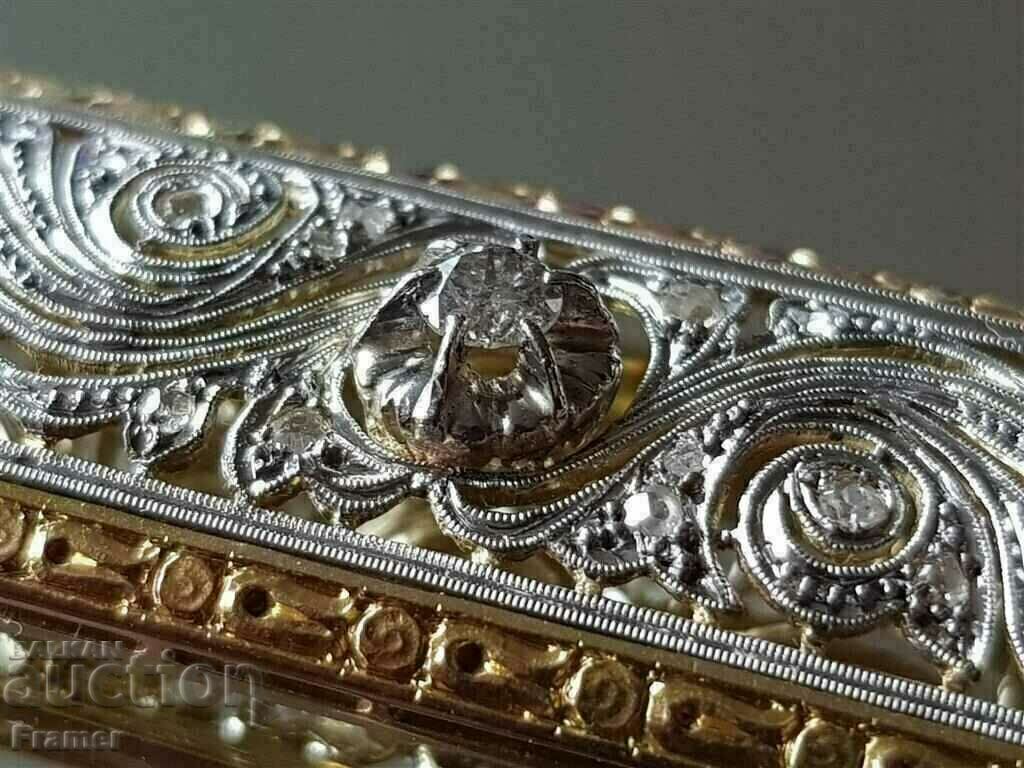 Auction  GOLD 18 carat. STYLISH MEDALLION MASSIVE Diamonds DIAMOND gold