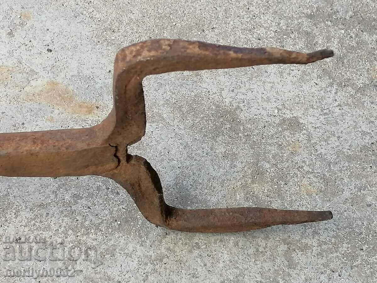 Δημοπρασία Μεταλλικό αμόνι για κάρφωμα μαλλιών σφυρήλατο σίδερο