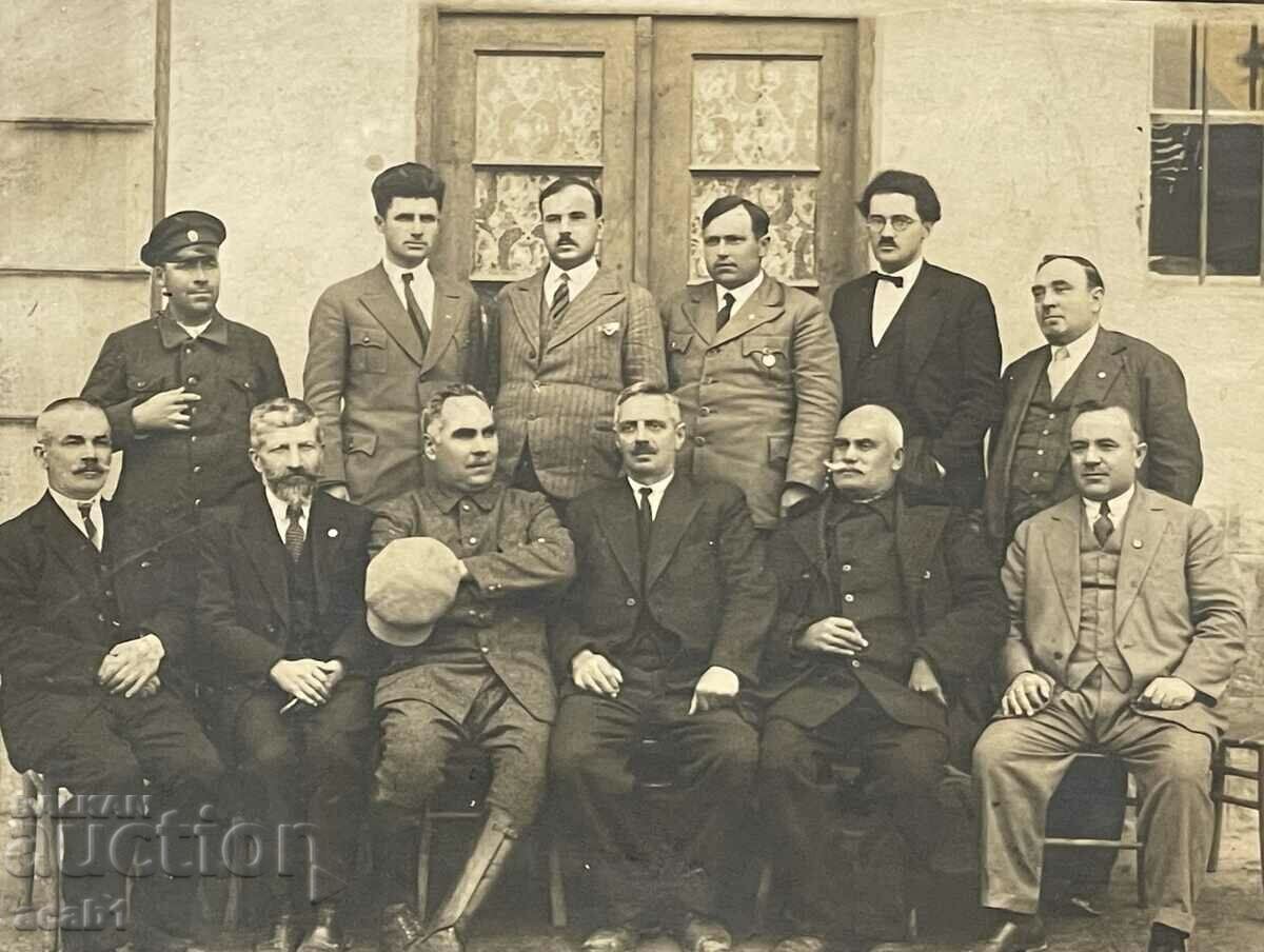 Old photo men 1932 with price 14.99 BGN | € 7.66 Old photo men 1932 with price 14.99 BGN | € 7.66