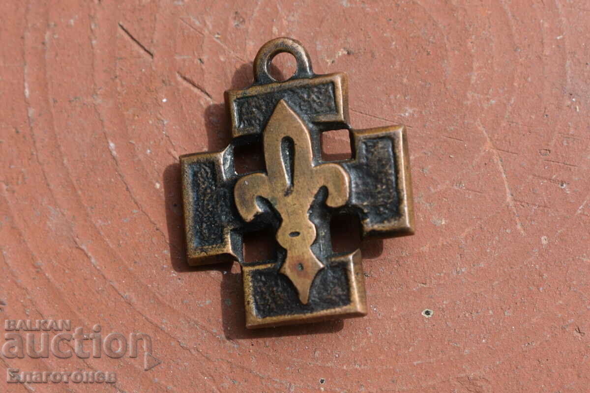 Old bronze cross with price 50.00 BGN | € 25.56 Old bronze cross with price 50.00 BGN | € 25.56