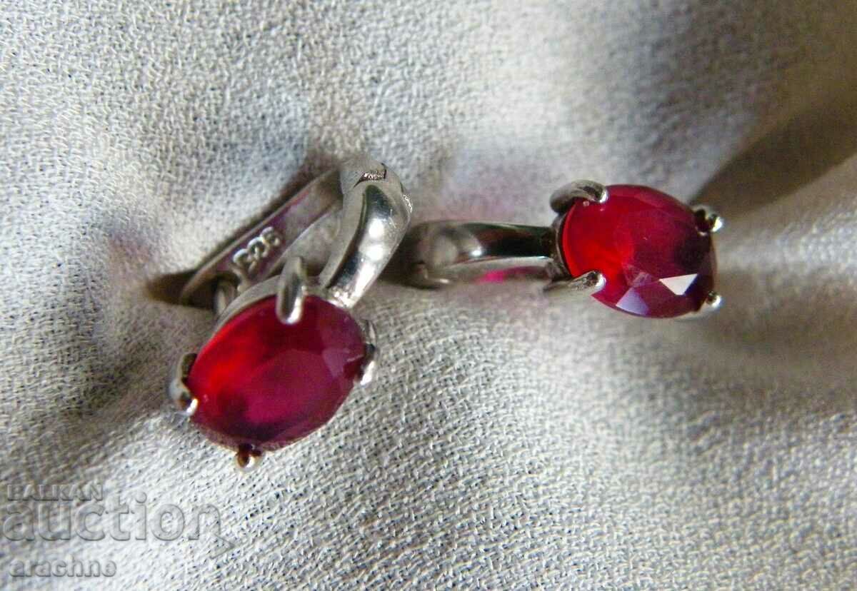 Auction Silver earrings with rubies Auction Silver earrings with rubies