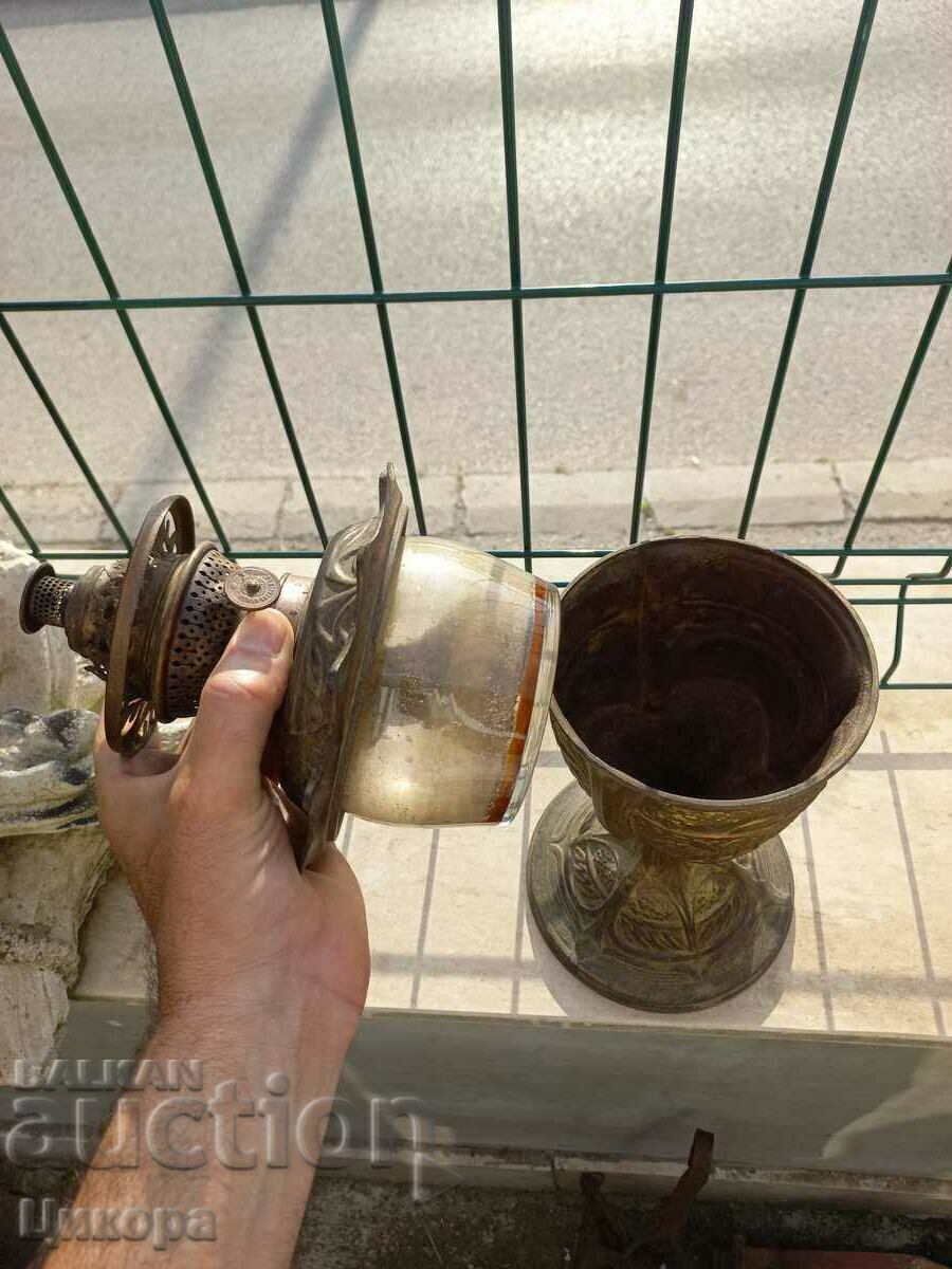 Auction  OLD GAS LAMP DITMAR LANTERN