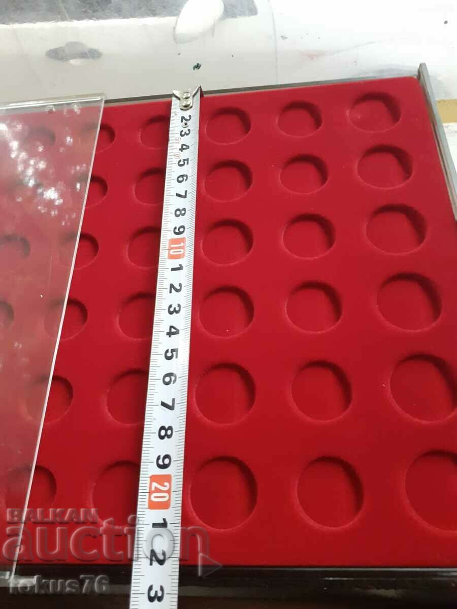 Delivery of Luxury Lindner Coin Box - n4 Delivery of Luxury Lindner Coin Box - n4