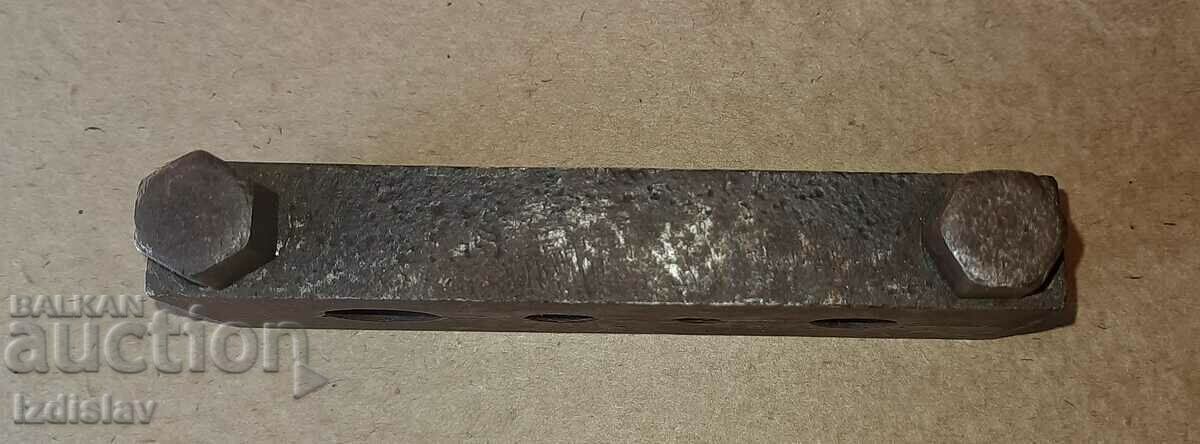 Old tool 4 with price 50.00 BGN | € 25.56 Old tool 4 with price 50.00 BGN | € 25.56