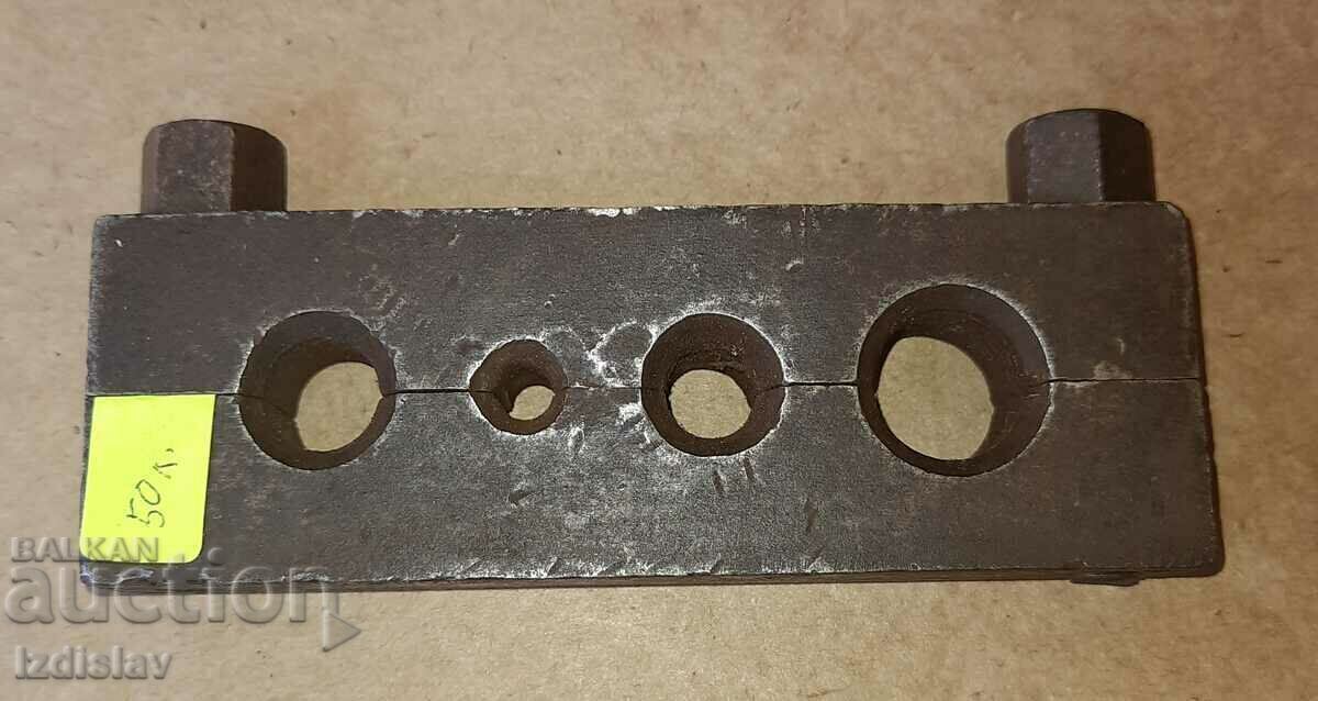 Auction Old tool 4 Auction Old tool 4