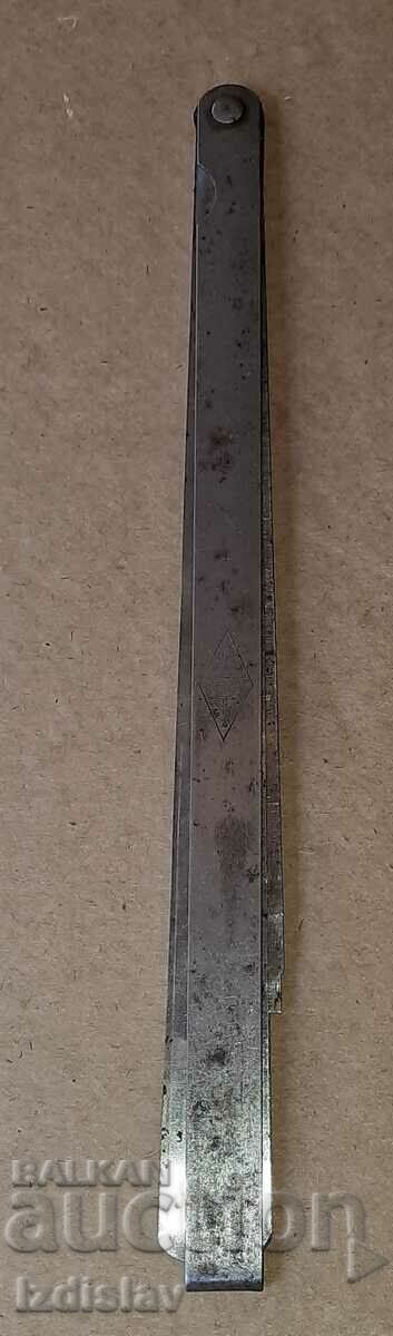 Instrument vechi 7 cu preț € 11.00 | 21.51 BGN Instrument vechi 7 cu preț € 11.00 | 21.51 BGN