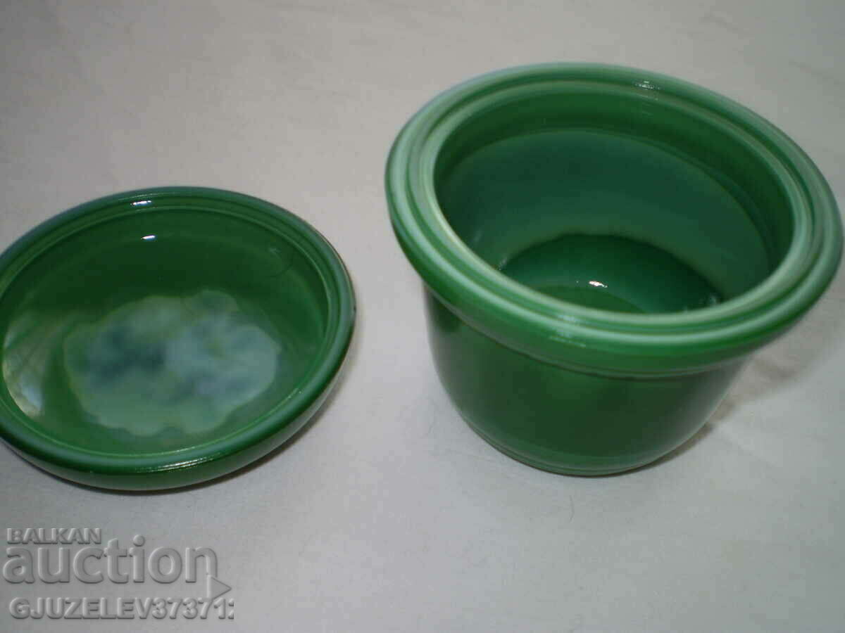 КУТИЯ зА БИЖУТА СТЪКЛО МАЛАХИТ произведено в Чихословакия - 5 КУТИЯ зА БИЖУТА СТЪКЛО МАЛАХИТ произведено в Чихословакия - 5