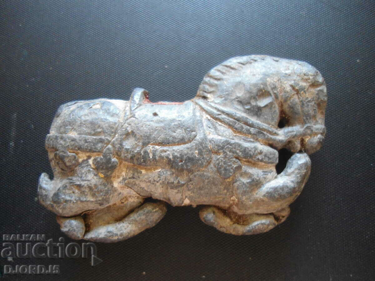 Lead figurine, horse with price 7.00 BGN | € 3.58 Lead figurine, horse with price 7.00 BGN | € 3.58