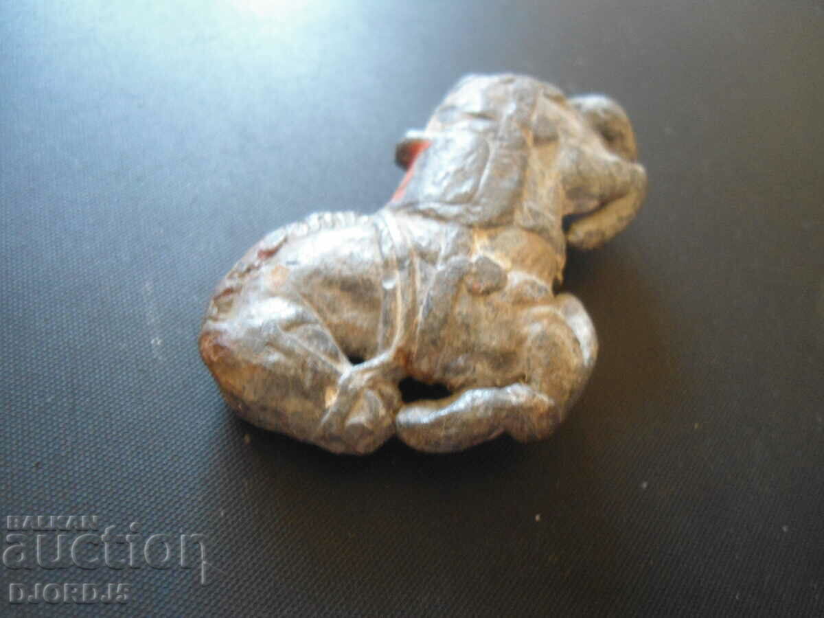 Delivery of Lead figurine, horse Delivery of Lead figurine, horse