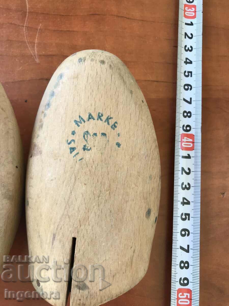 Delivery of MOLD SHOE MOLDS WOOD BRANDED TENSIONERS STRETCHERS Delivery of MOLD SHOE MOLDS WOOD BRANDED TENSIONERS STRETCHERS