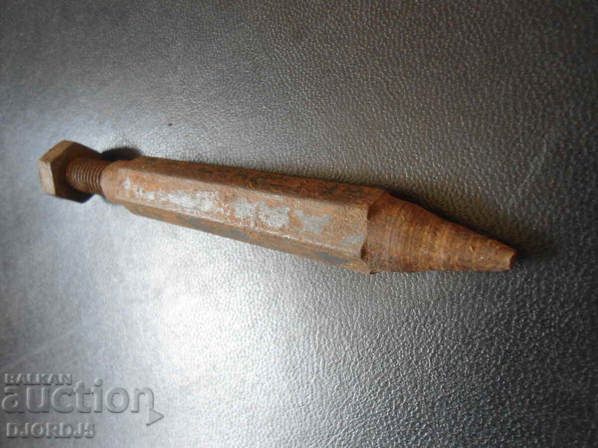 Old tool with price 3.00 BGN | € 1.53 Old tool with price 3.00 BGN | € 1.53