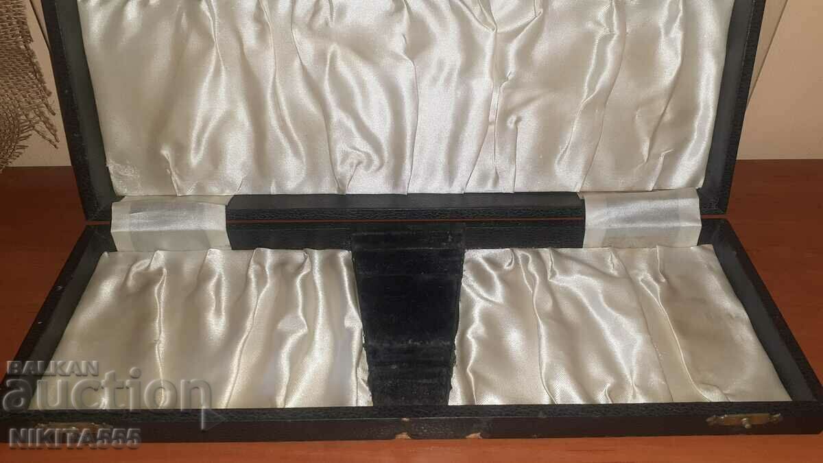 Auction Old English barbecue utensils Auction Old English barbecue utensils