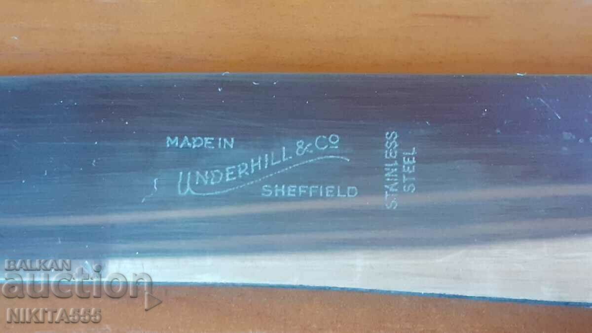 Delivery of Old English barbecue utensils Delivery of Old English barbecue utensils