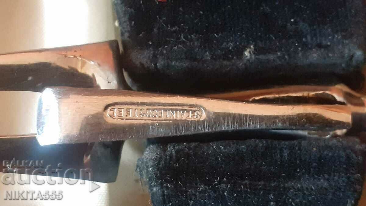 Old English barbecue utensils - 6 Old English barbecue utensils - 6