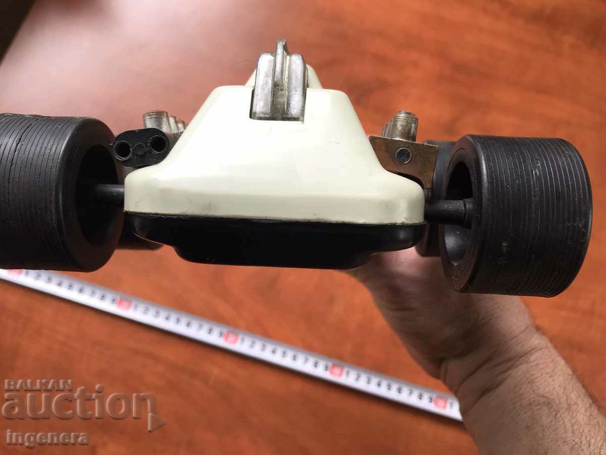 Auction  CAR STROLLER SPORTS LARGE FROM SOCA