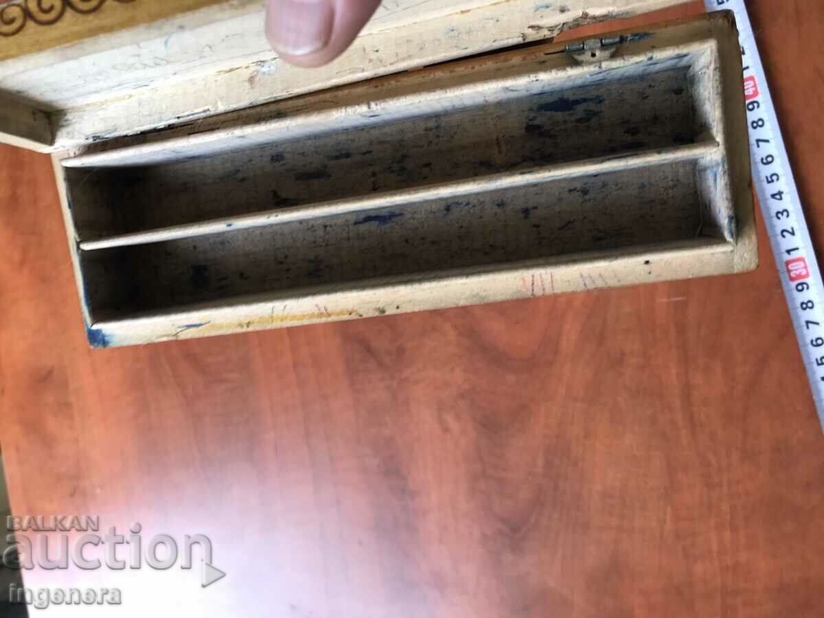 Auction PEN BOX WOOD ANTIQUE PYROGRAPHY FROM SOCA Auction PEN BOX WOOD ANTIQUE PYROGRAPHY FROM SOCA