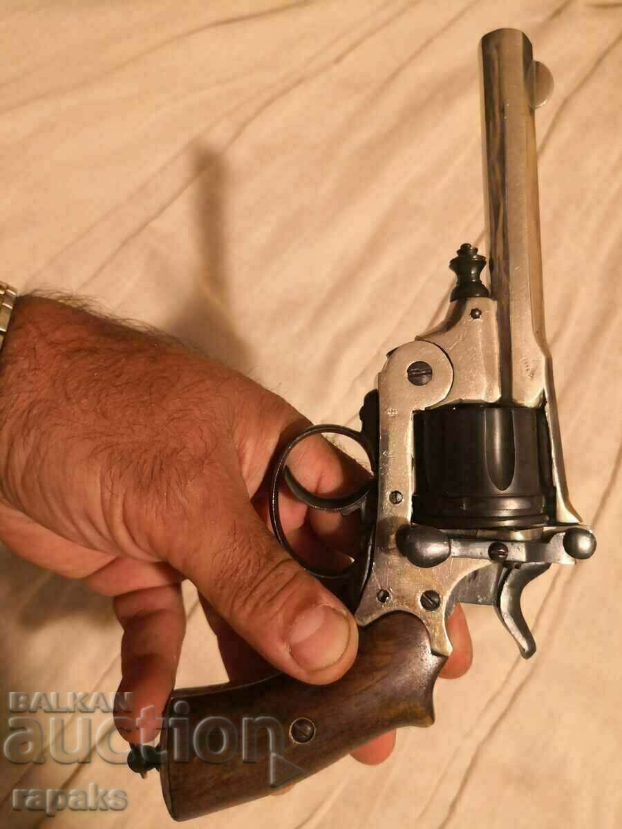 Auction Collectible revolver Vernant / Vernan, revolver, rifle Auction Collectible revolver Vernant / Vernan, revolver, rifle