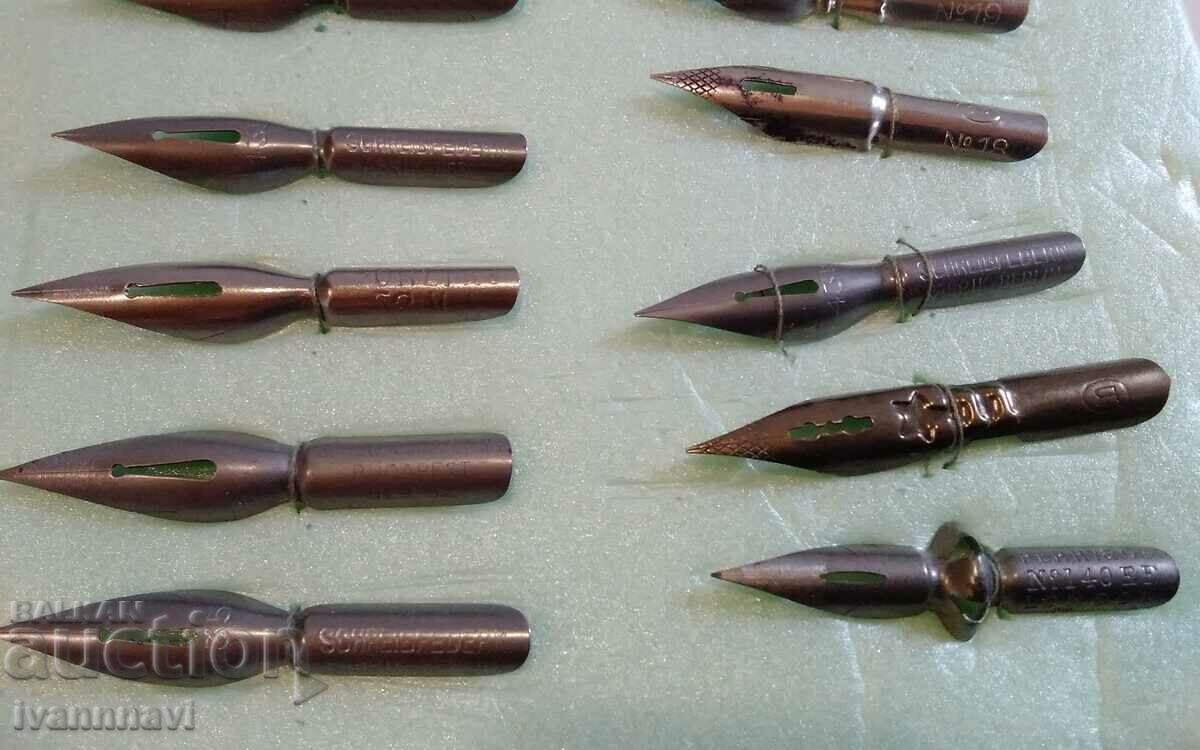 Auction Old scribes unused, other than from royal times. Auction Old scribes unused, other than from royal times.