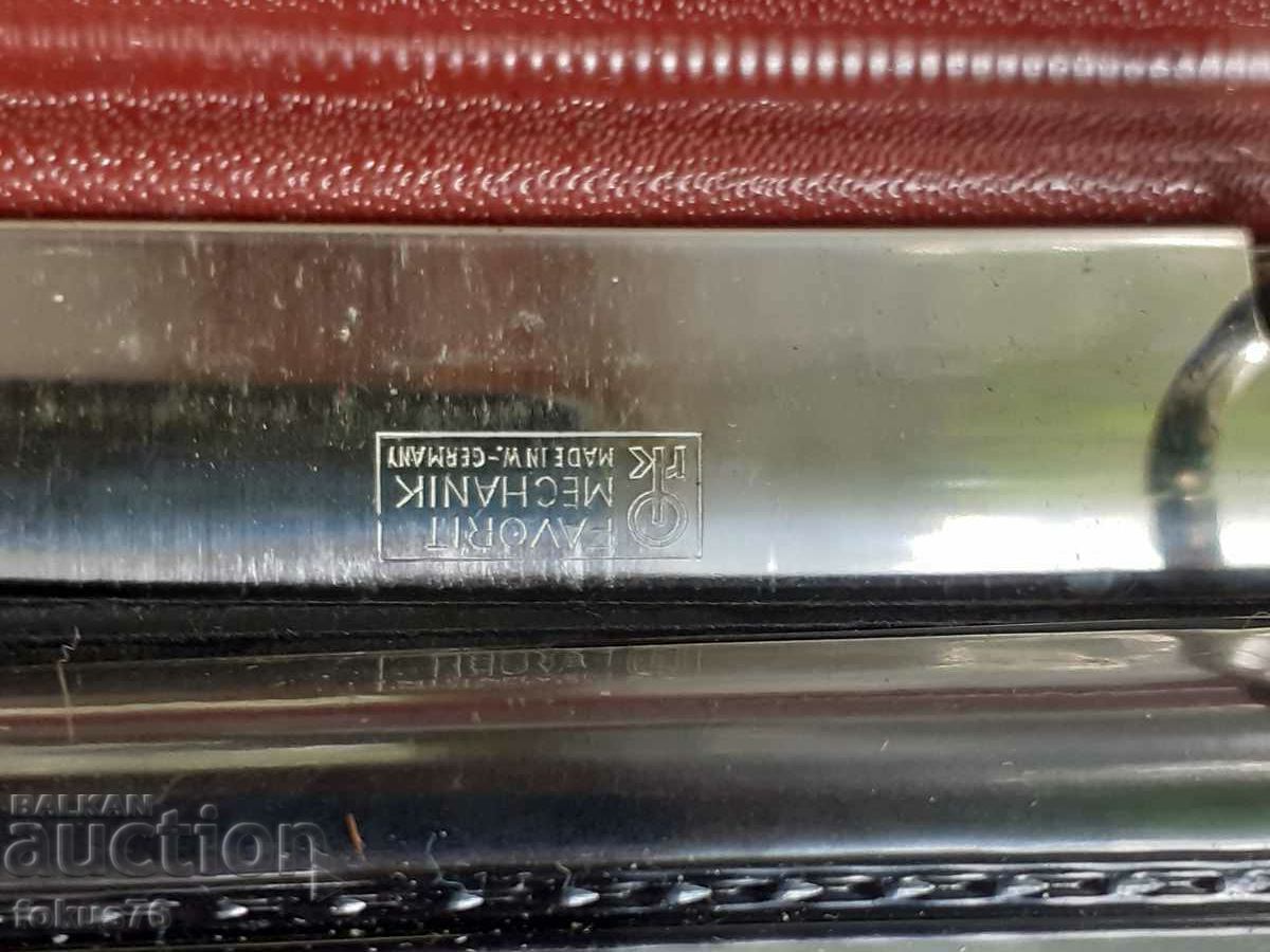 Auction  Luxury Leather German Album Folder Kobra