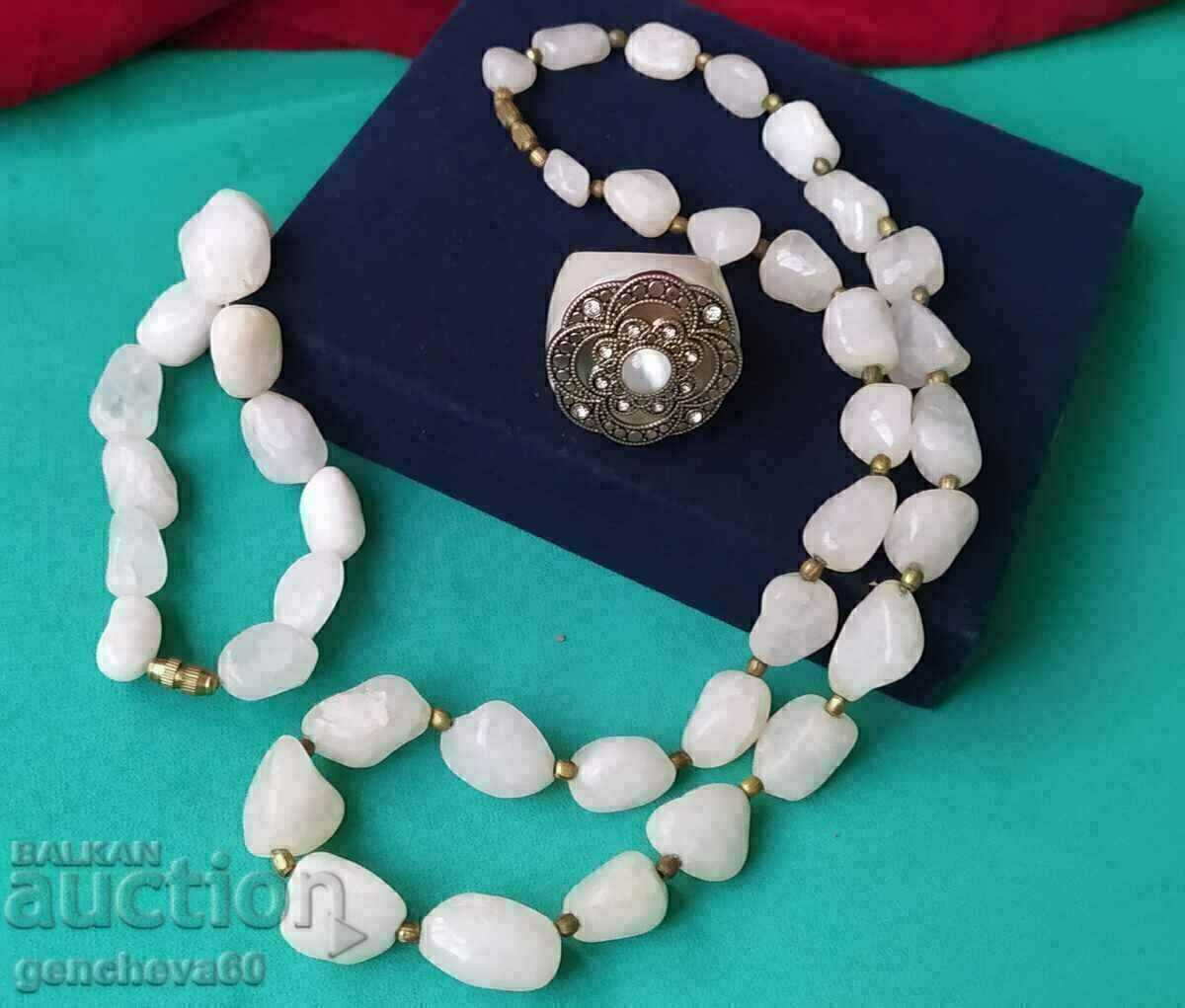 Necklace and bracelet set made of natural white agate - 5