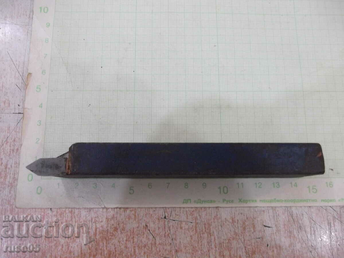 Cuțit de strung cu preț 10.00 BGN | € 5.11