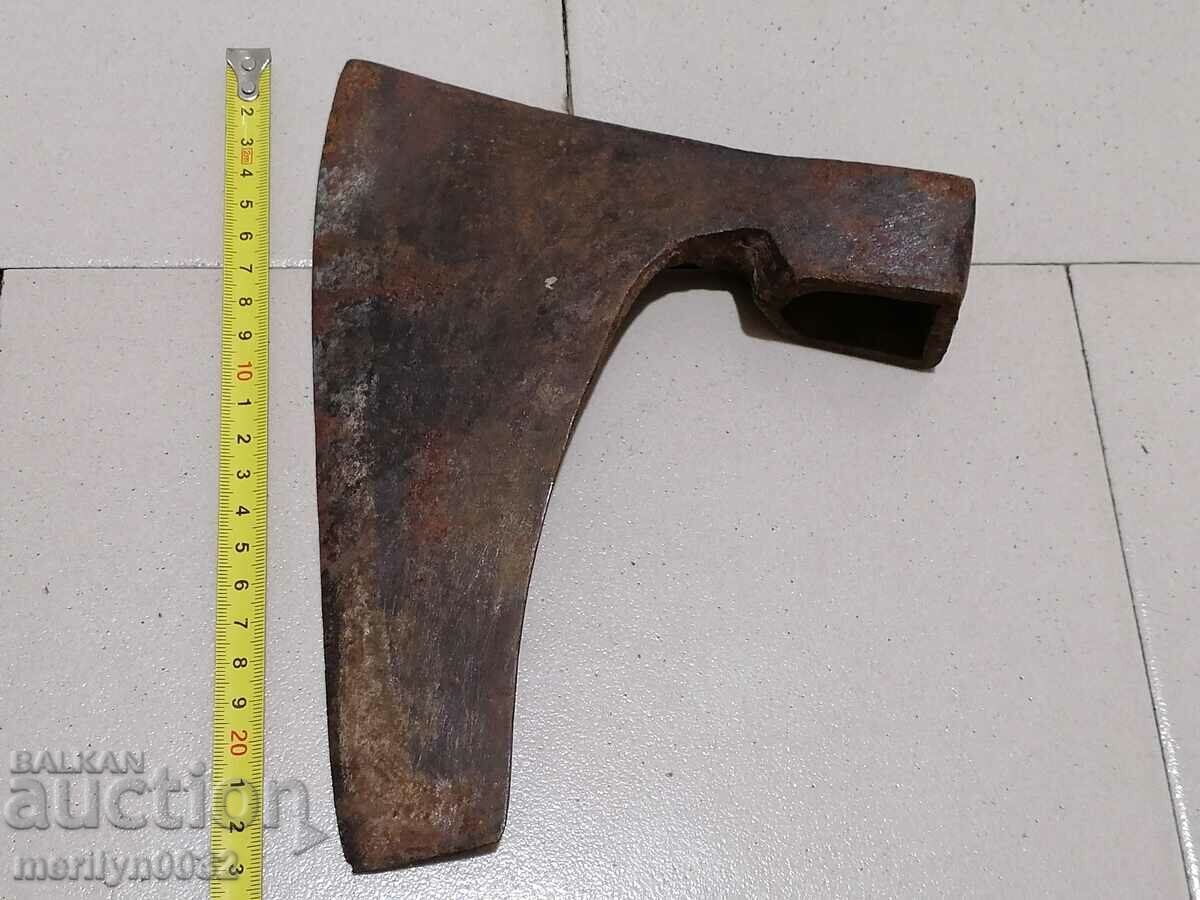 An old ax ax, a top, a satin - 6 An old ax ax, a top, a satin - 6