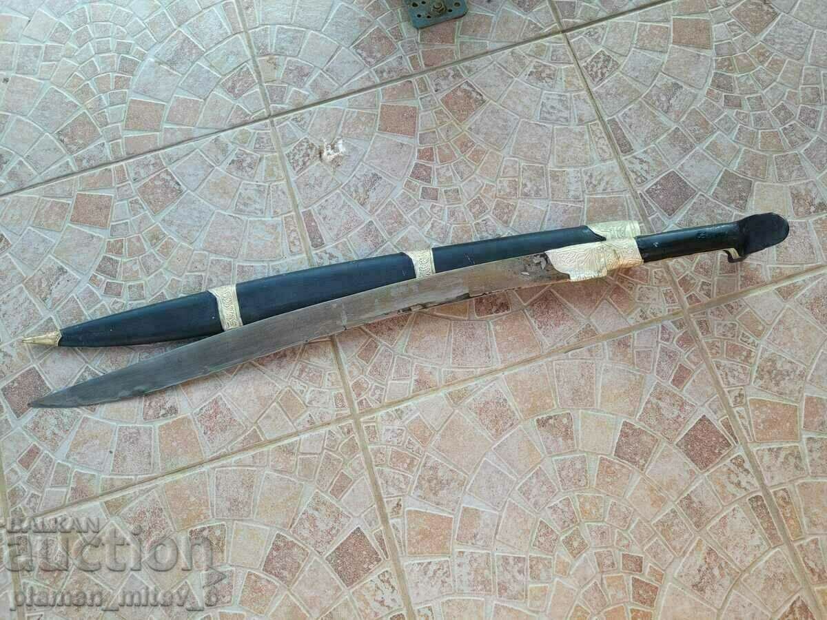 Ятаган, нож,, кама, кинжал, нож, каракулак с цена 750.00 лв. | € 383.47 Ятаган, нож,, кама, кинжал, нож, каракулак с цена 750.00 лв. | € 383.47