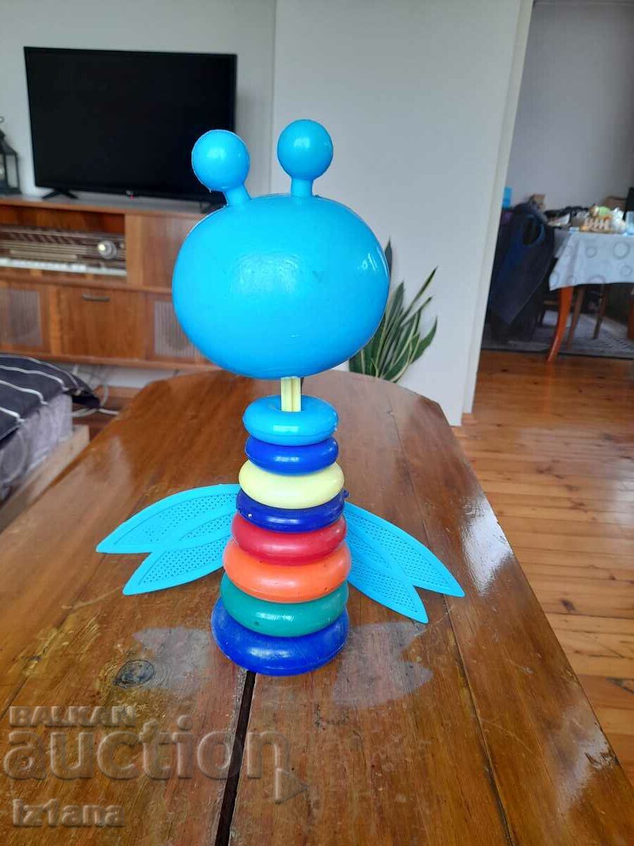 Δημοπρασία Ένα παλιό παιδικό παιχνίδι Δημοπρασία Ένα παλιό παιδικό παιχνίδι