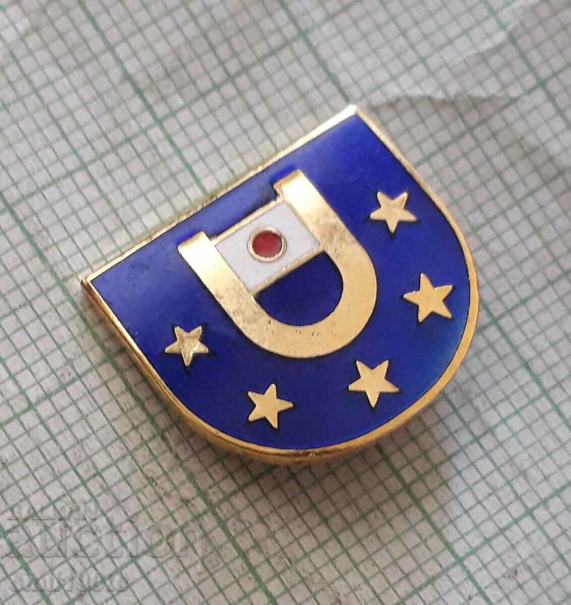 Insigna - Universiada Japonia cu preț 7.00 BGN | € 3.58 Insigna - Universiada Japonia cu preț 7.00 BGN | € 3.58