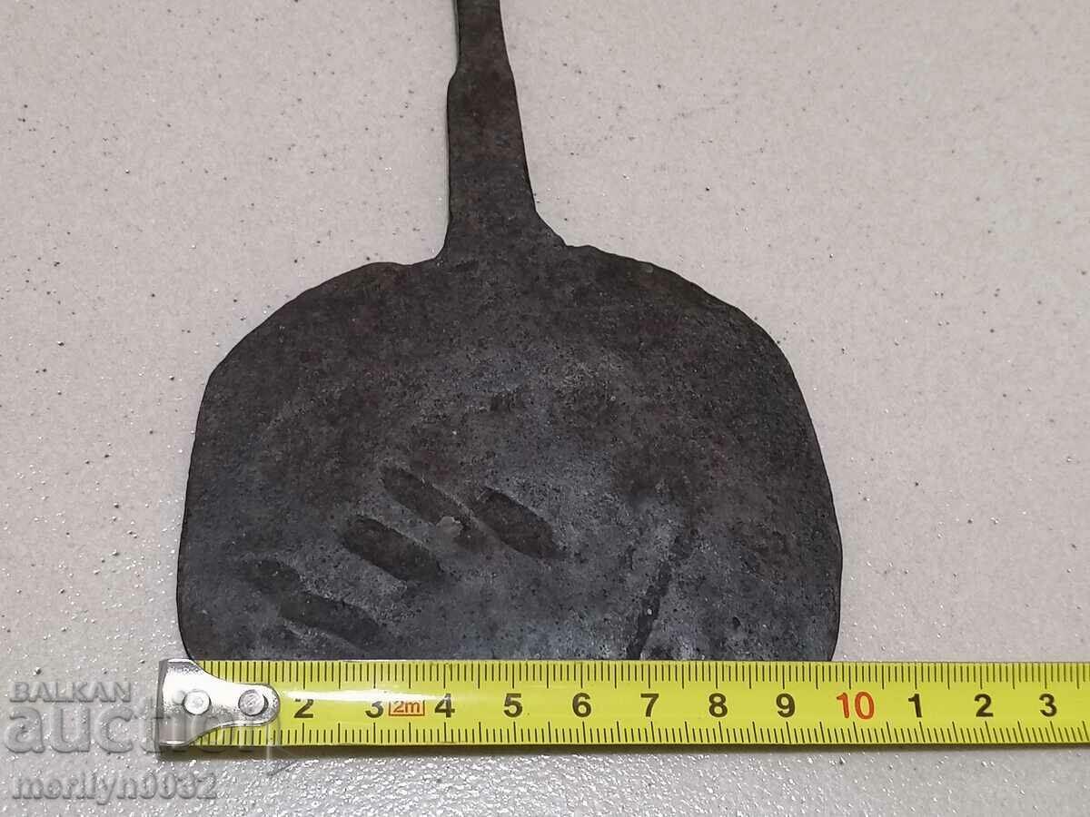 Delivery of Gingerbread, gingerbread, gingerbread, gingerbread, wrought iron Delivery of Gingerbread, gingerbread, gingerbread, gingerbread, wrought iron