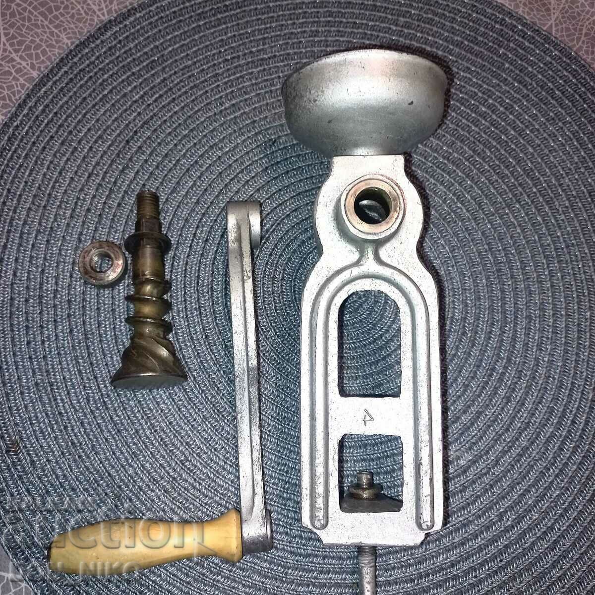 Μύλος μπαχαρικών αλουμινίου - 5 Μύλος μπαχαρικών αλουμινίου - 5