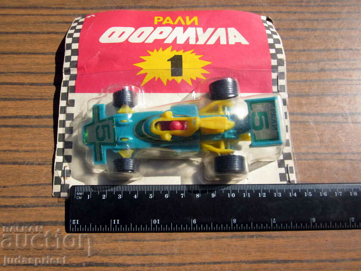 Δημοπρασία από soca τέλειο βουλγαρικό καρότσι παιχνιδιών formula 1 Δημοπρασία από soca τέλειο βουλγαρικό καρότσι παιχνιδιών formula 1