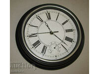 Пластмасов стенен часовник ретро 30 см кварцов, отличен