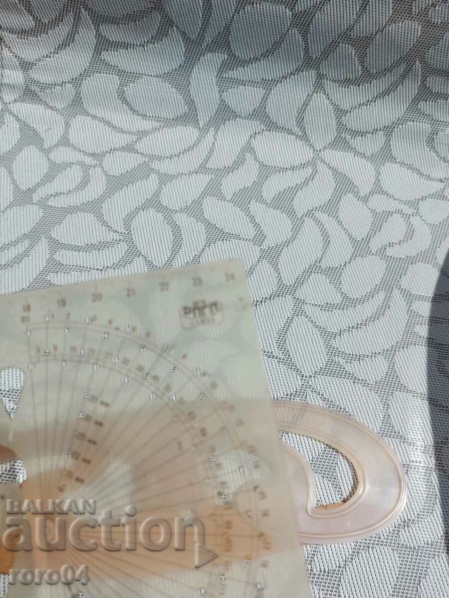 СТАРИ УЧЕНИЧЕСКИ ПОСОБИЯ - 6 СТАРИ УЧЕНИЧЕСКИ ПОСОБИЯ - 6