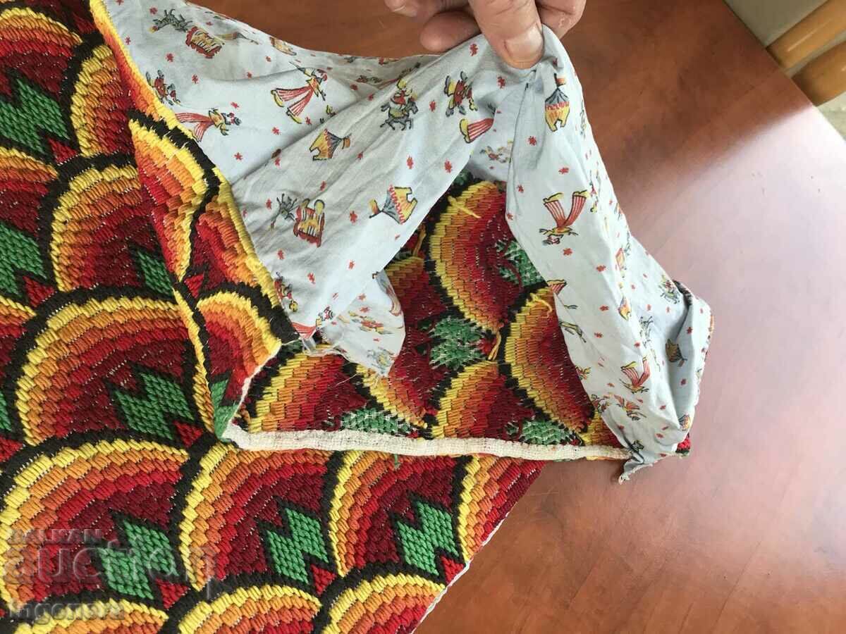 Delivery of HANDMADE ANCIENT OLD ETHNIC Delivery of HANDMADE ANCIENT OLD ETHNIC