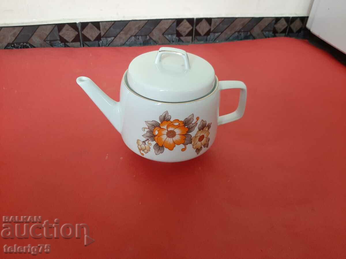 A beautiful 1970's Bulgarian Porcelain Teapot/Kanna